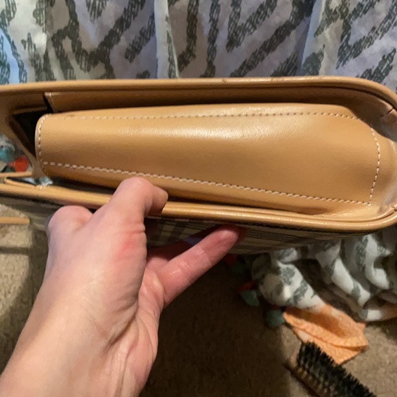 Handbag - Picture 3 of 4